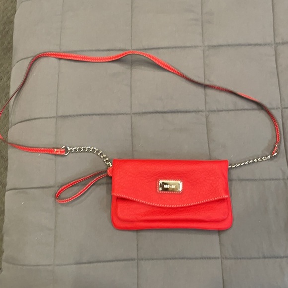 Red Nine West leather clutch, silver hardware NWOT - Picture 8 of 8